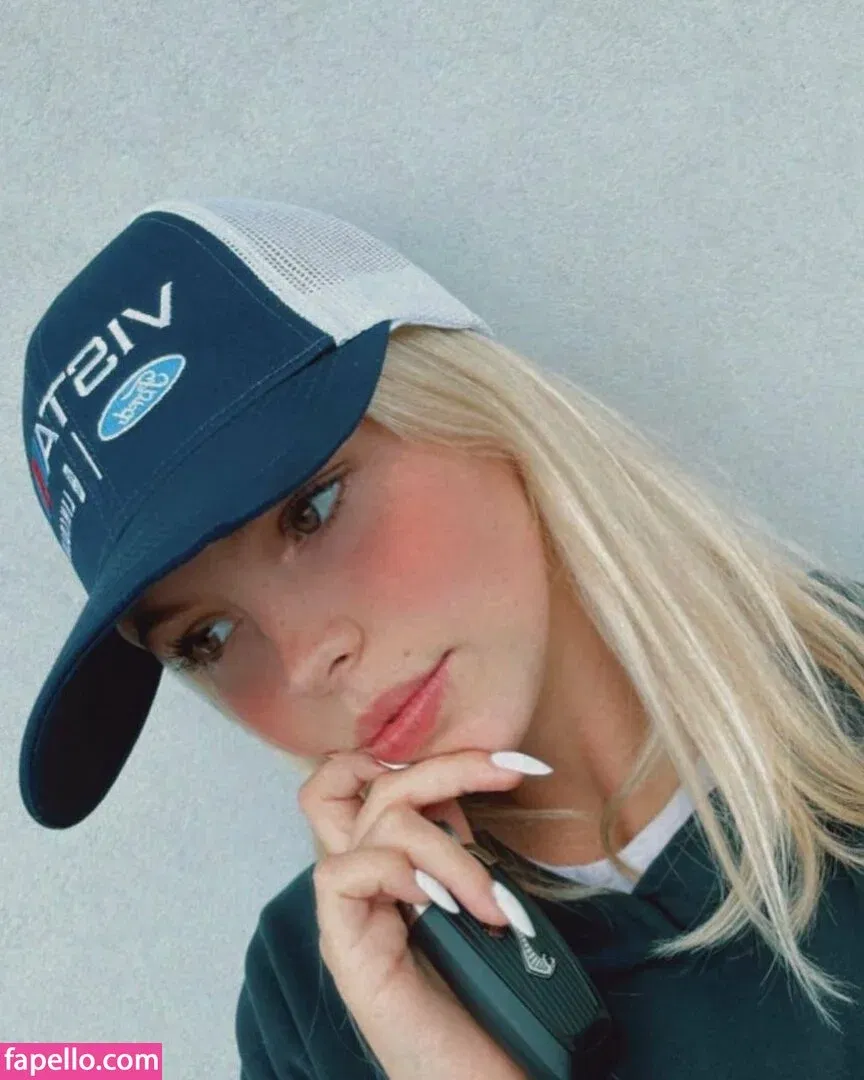 Jordyn Jones Onlyfans Photo Gallery 
