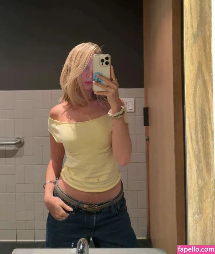 Jordyn Jones Onlyfans Photo Gallery 