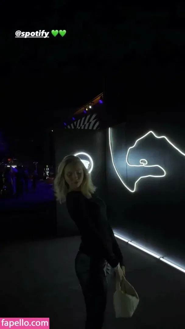 Jordyn Jones Onlyfans Photo Gallery 