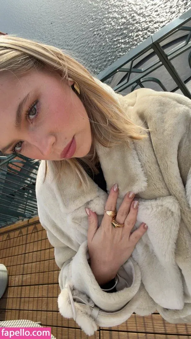 Jordyn Jones Onlyfans Photo Gallery 