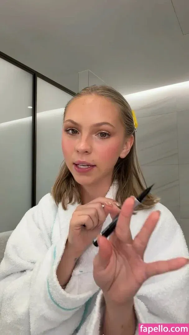 Jordyn Jones Onlyfans Photo Gallery 