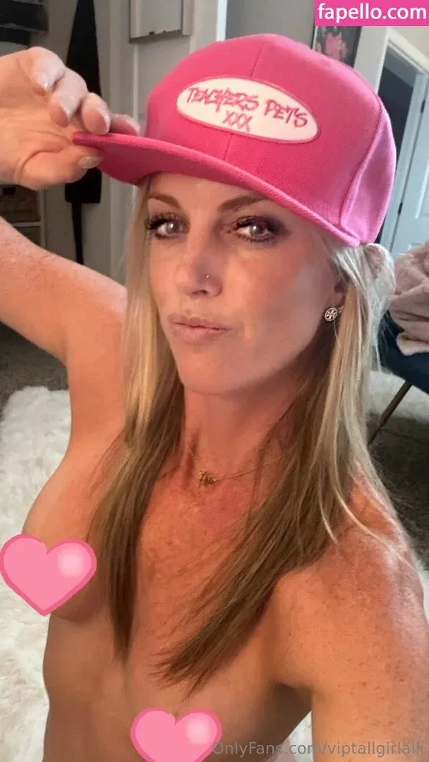 tallgirlalli Onlyfans Photo Gallery 