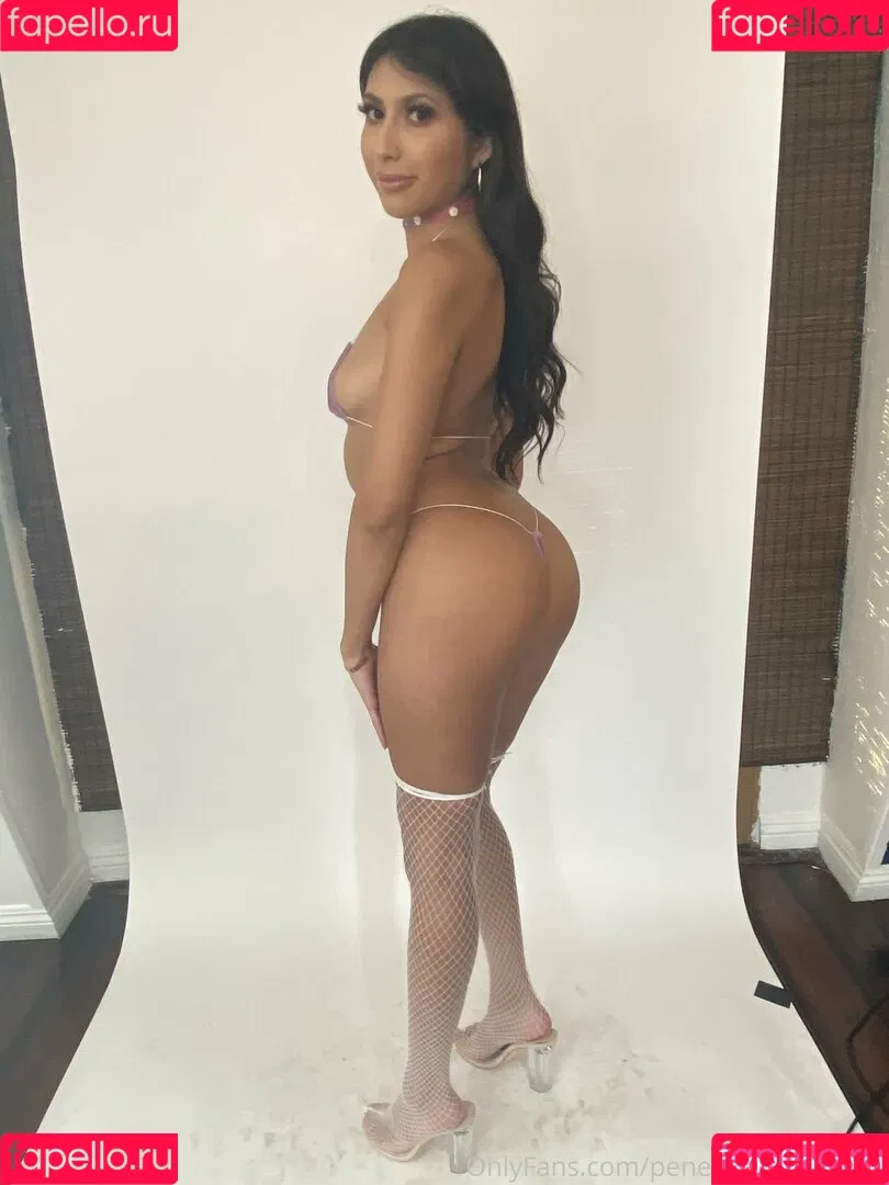 penelopewoodsxxx Onlyfans Photo Gallery 