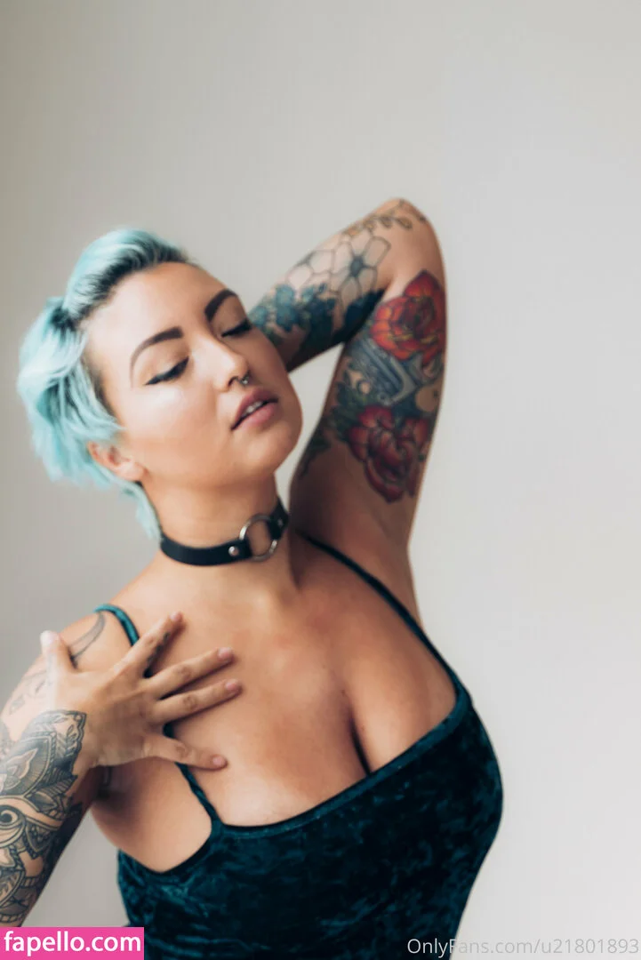 luna_luana Onlyfans Photo Gallery 