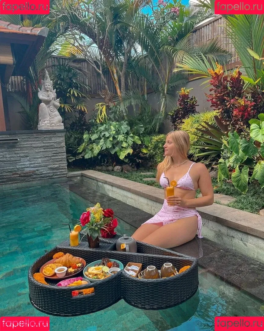 Teresa Bauer Onlyfans Photo Gallery 