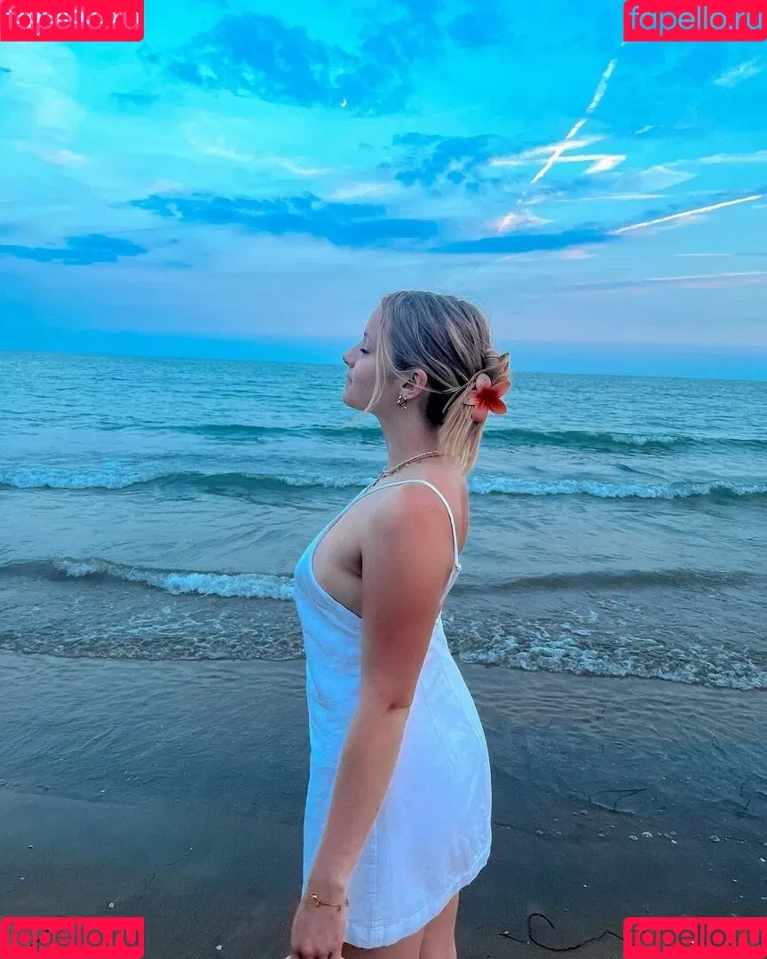 Teresa Bauer Onlyfans Photo Gallery 