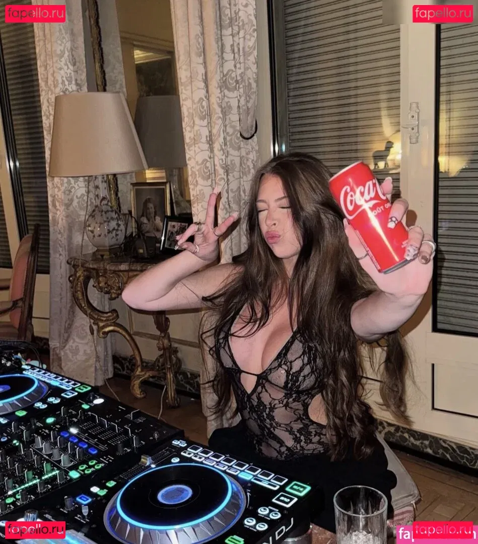 CallmeSlo Onlyfans Photo Gallery 