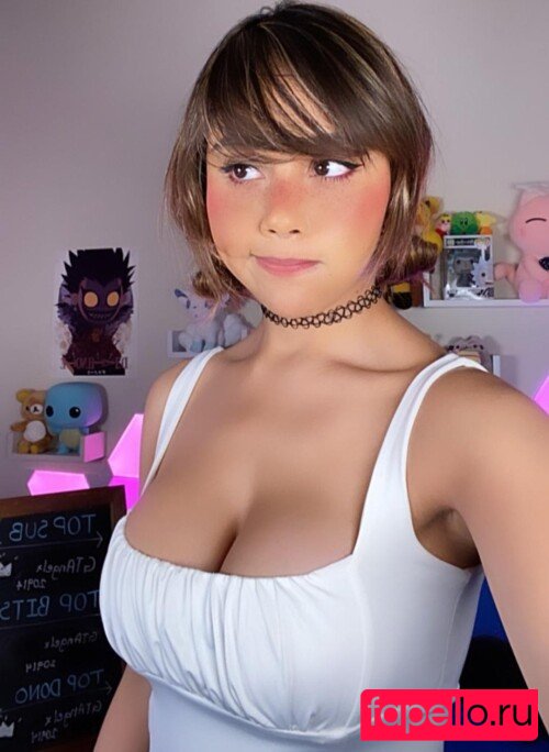 Neeko Nude Onlyfans Photo 23