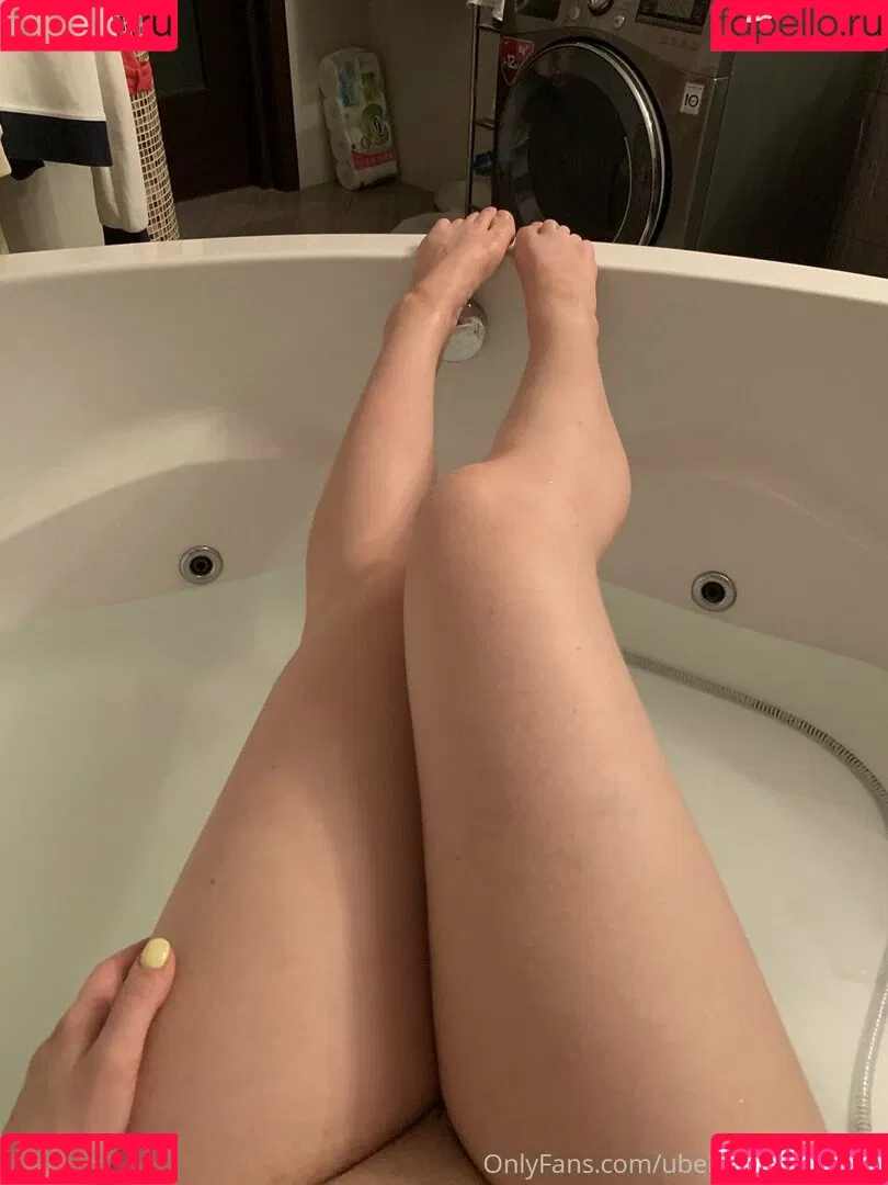 belle__pecheresse Onlyfans Photo Gallery 