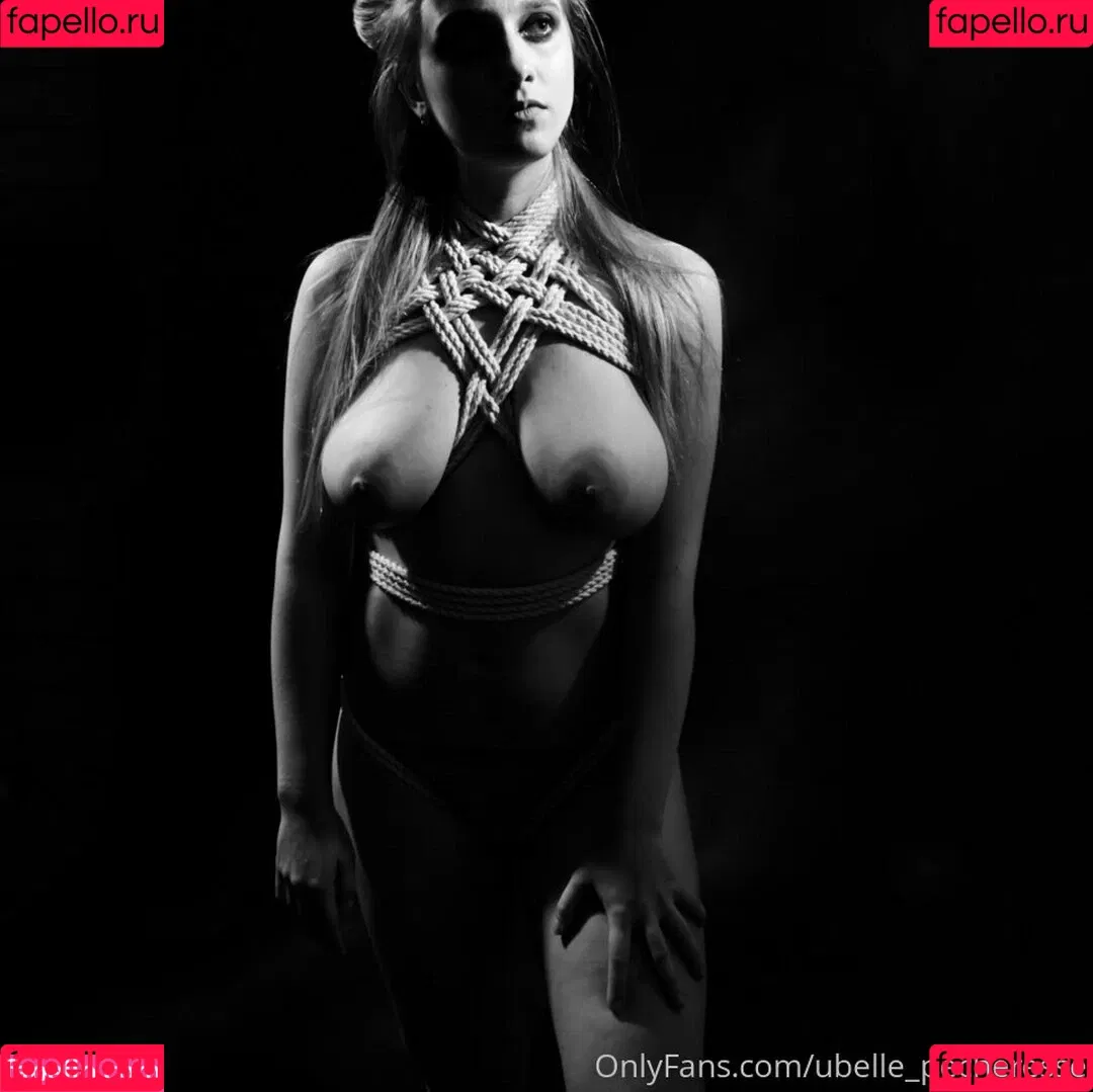 belle__pecheresse Onlyfans Photo Gallery 