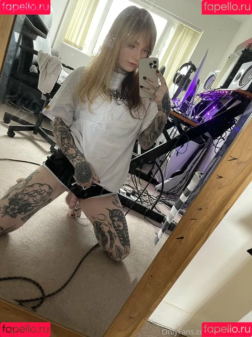 emilypiexo Onlyfans Photo Gallery 