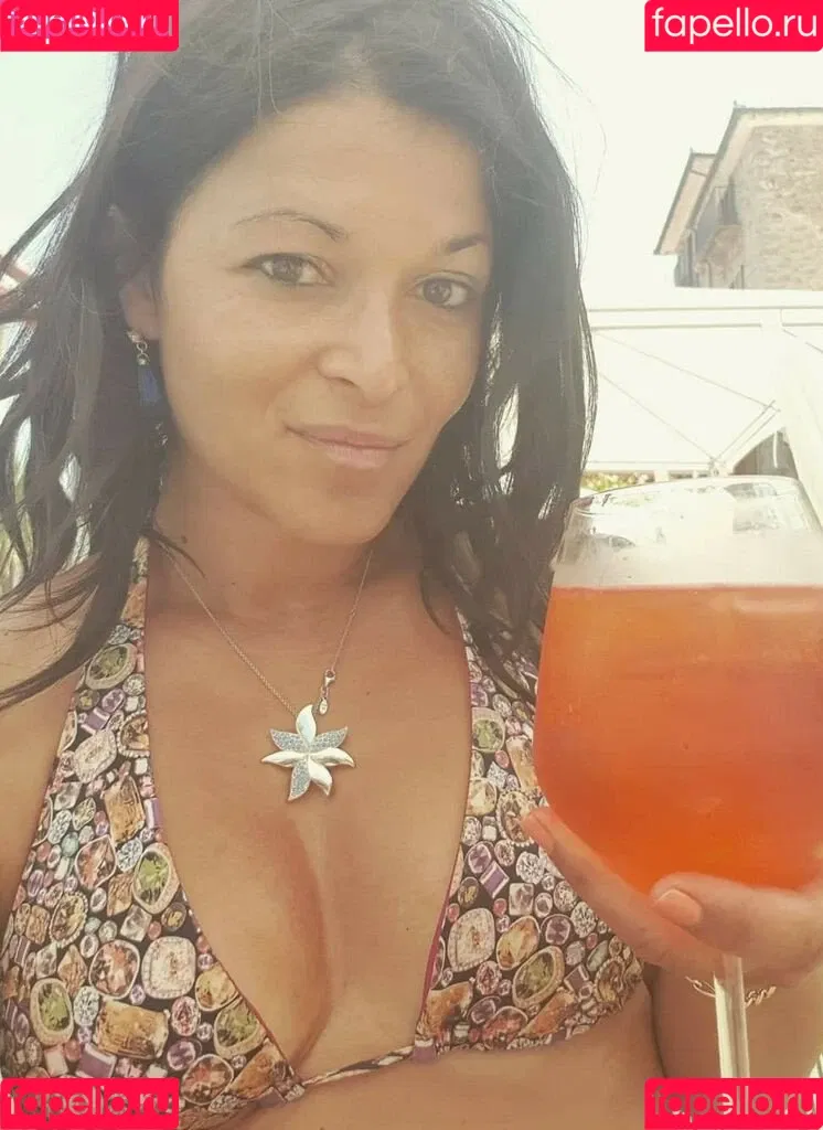 Mariarosaria Annunziato Onlyfans Photo Gallery 