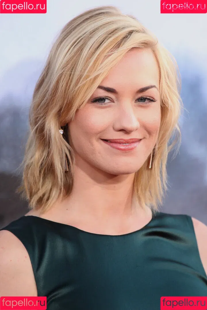 Yvonne Strahovski Onlyfans Photo Gallery 