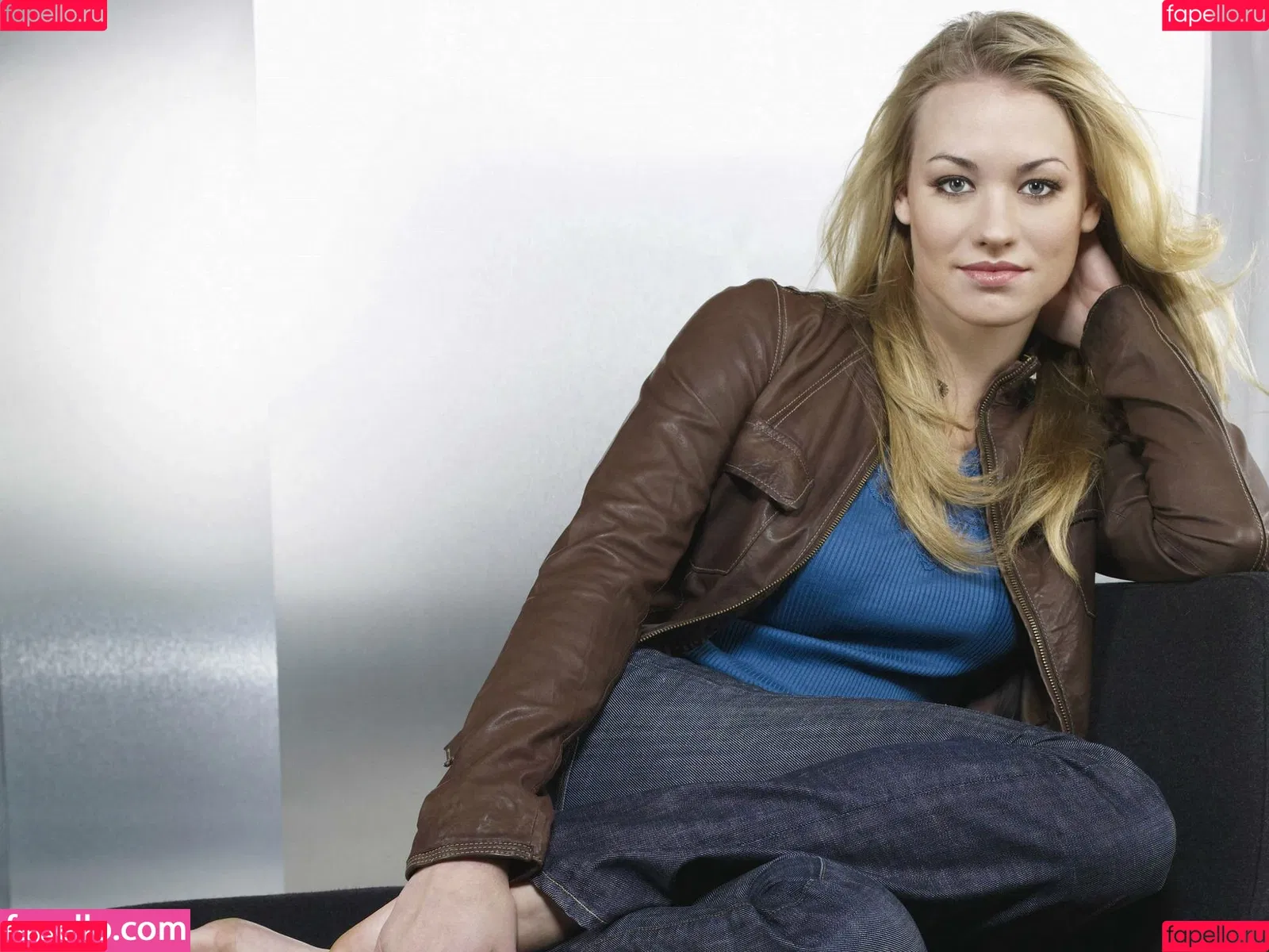 Yvonne Strahovski Onlyfans Photo Gallery 