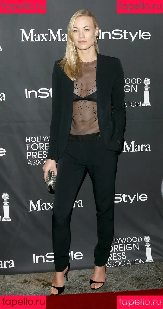 Yvonne Strahovski Onlyfans Photo Gallery 