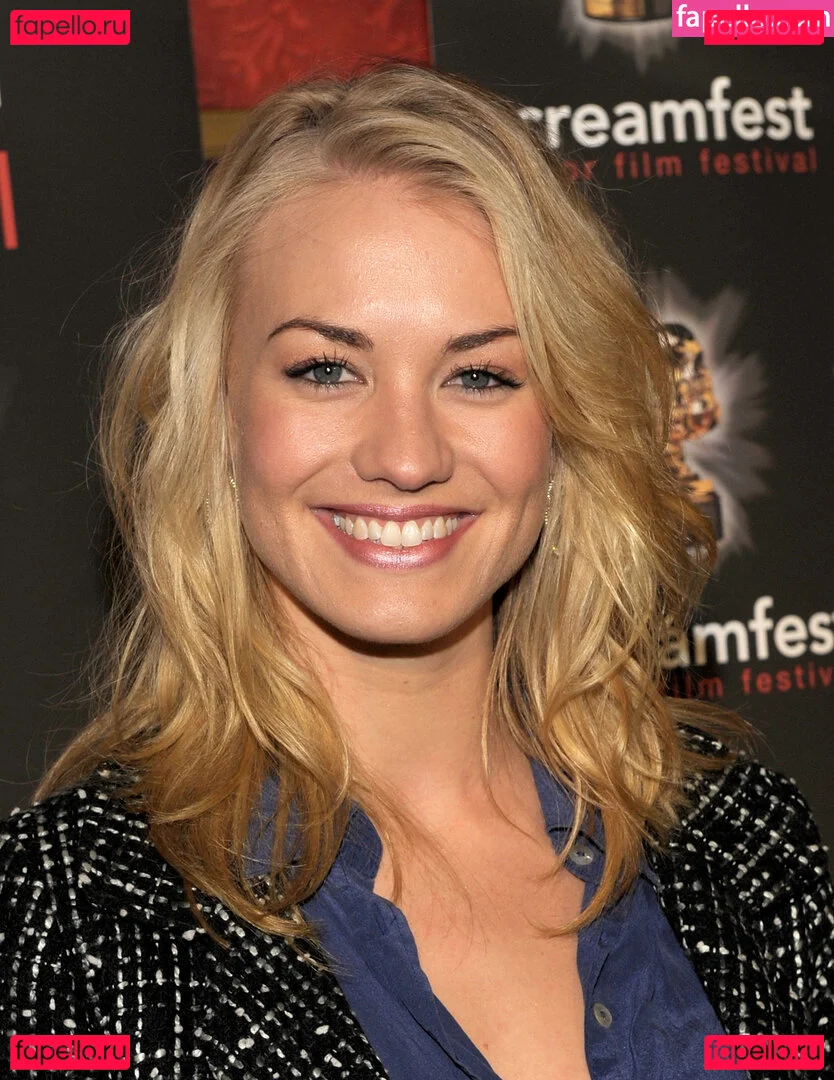 Yvonne Strahovski Onlyfans Photo Gallery 