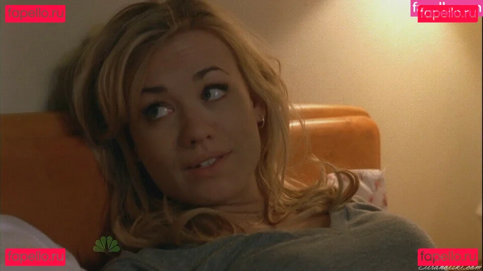 Yvonne Strahovski Onlyfans Photo Gallery 