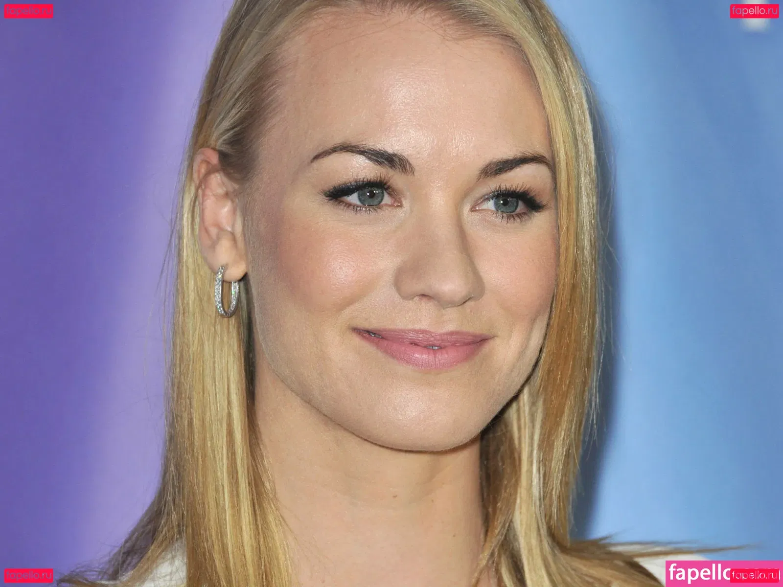 Yvonne Strahovski Onlyfans Photo Gallery 