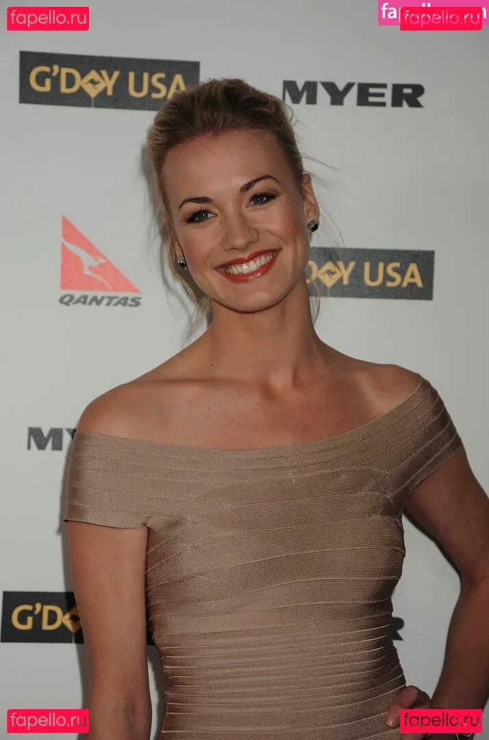 Yvonne Strahovski Onlyfans Photo Gallery 