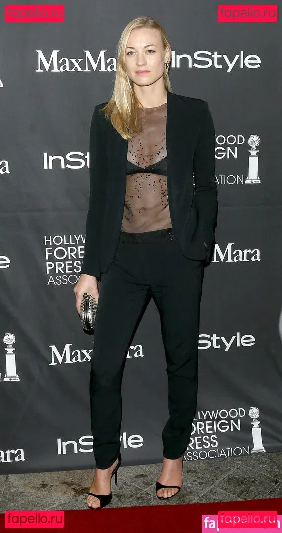 Yvonne Strahovski Onlyfans Photo Gallery 