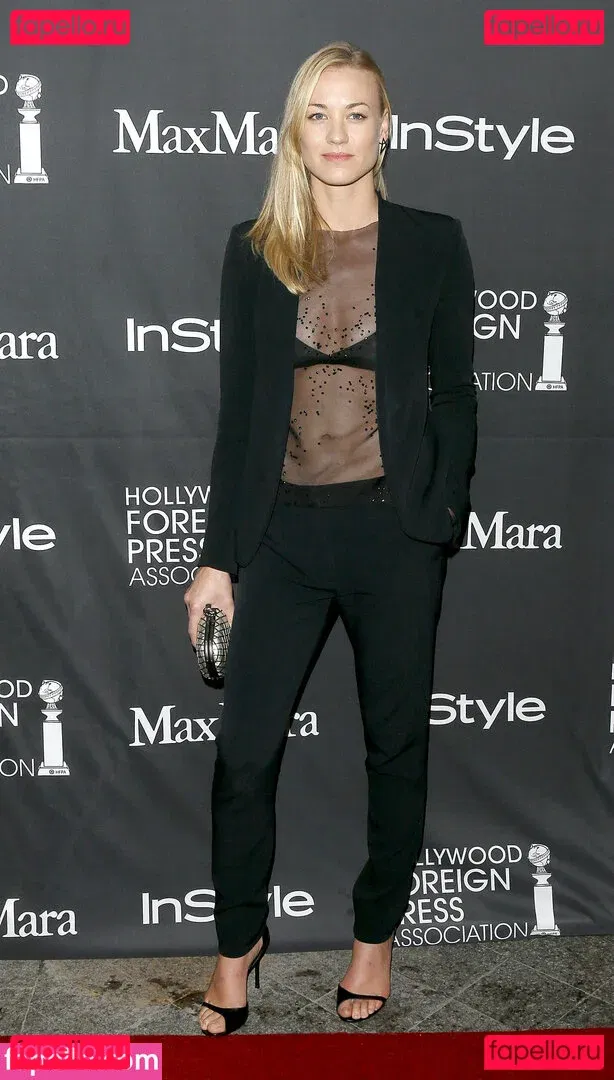 Yvonne Strahovski Onlyfans Photo Gallery 