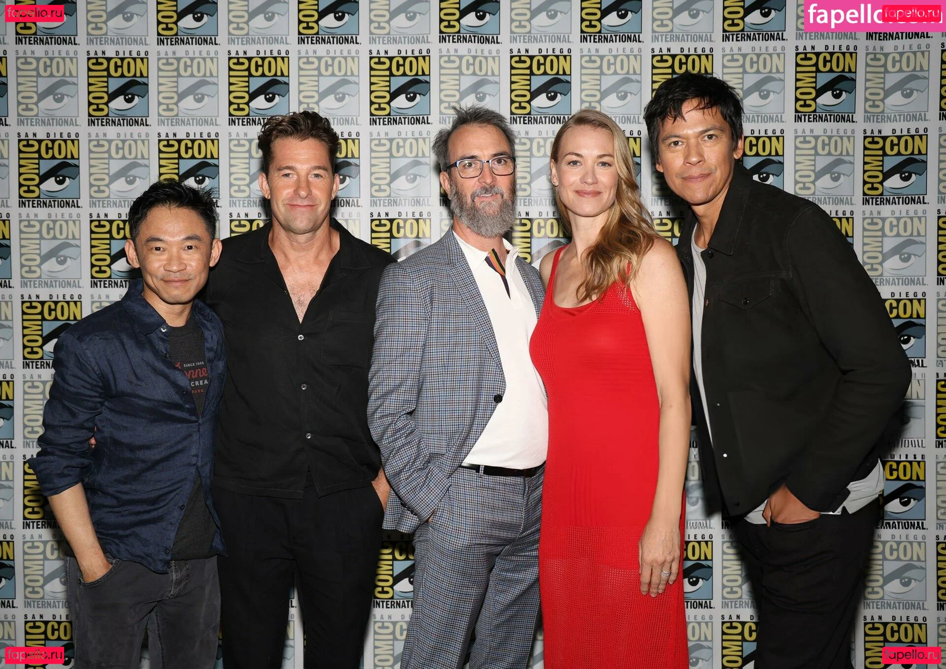 Yvonne Strahovski Onlyfans Photo Gallery 