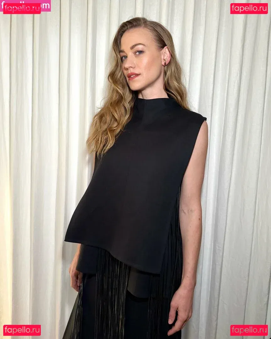 Yvonne Strahovski Onlyfans Photo Gallery 