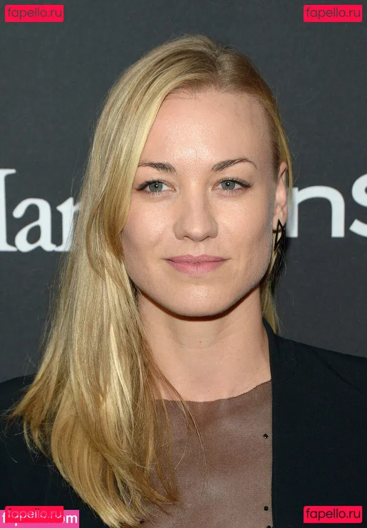 Yvonne Strahovski Onlyfans Photo Gallery 