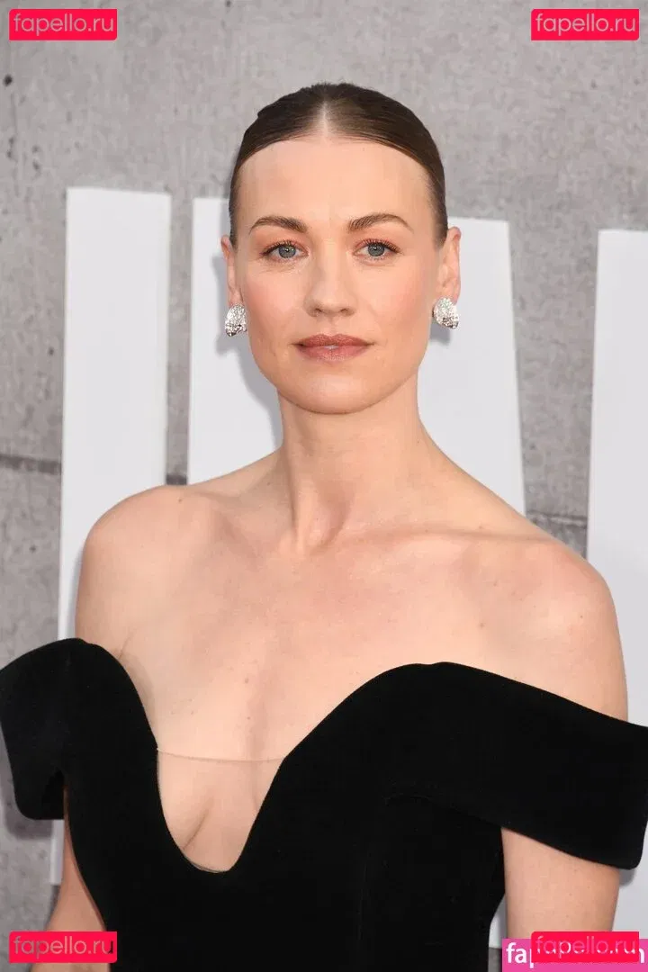 Yvonne Strahovski Onlyfans Photo Gallery 