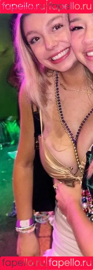 Kaylie Thibodeaux Onlyfans Photo Gallery 