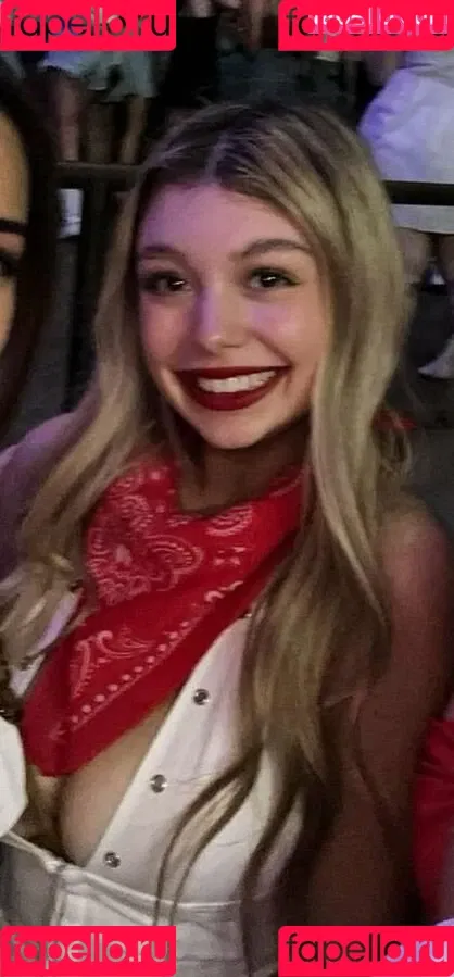 Kaylie Thibodeaux Onlyfans Photo Gallery 