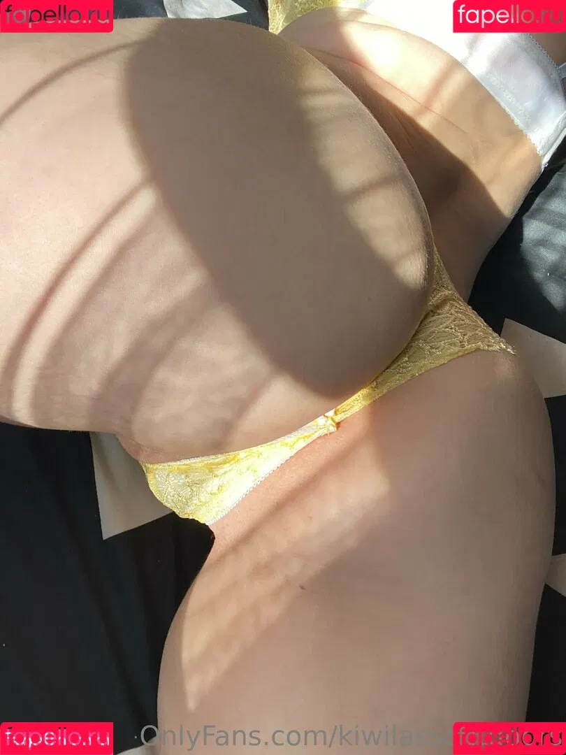 kinkykiwichick Onlyfans Photo Gallery 