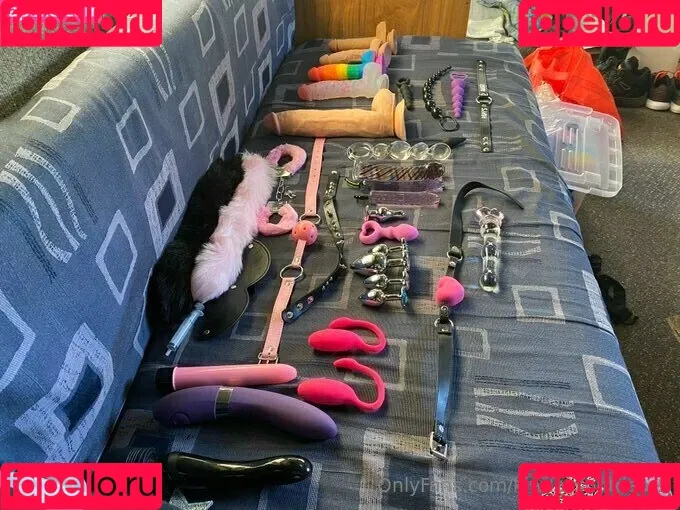 kinkykiwichick Onlyfans Photo Gallery 