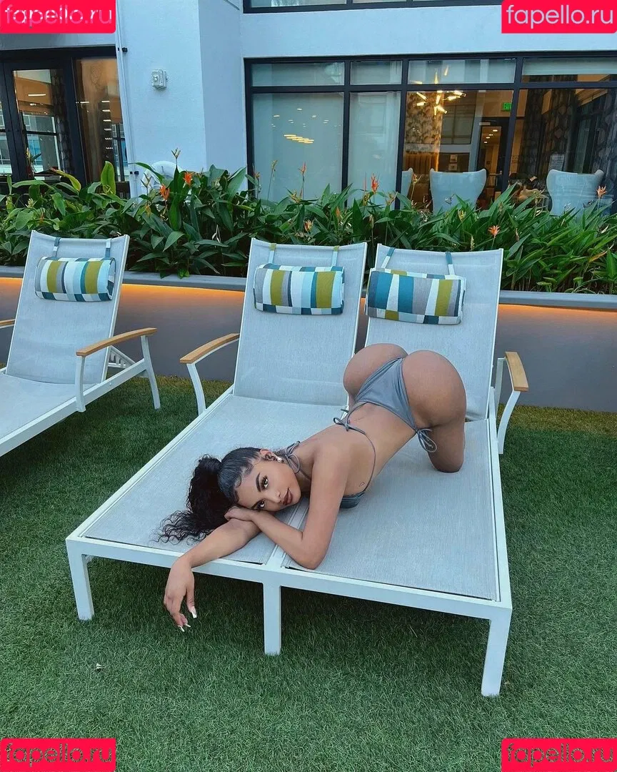 thejovipena Onlyfans Photo Gallery 