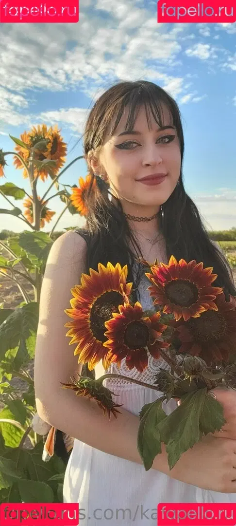 Rue Hernandez Onlyfans Photo Gallery 