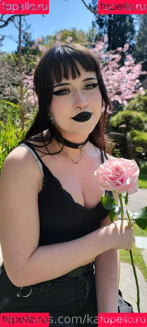Rue Hernandez Onlyfans Photo Gallery 