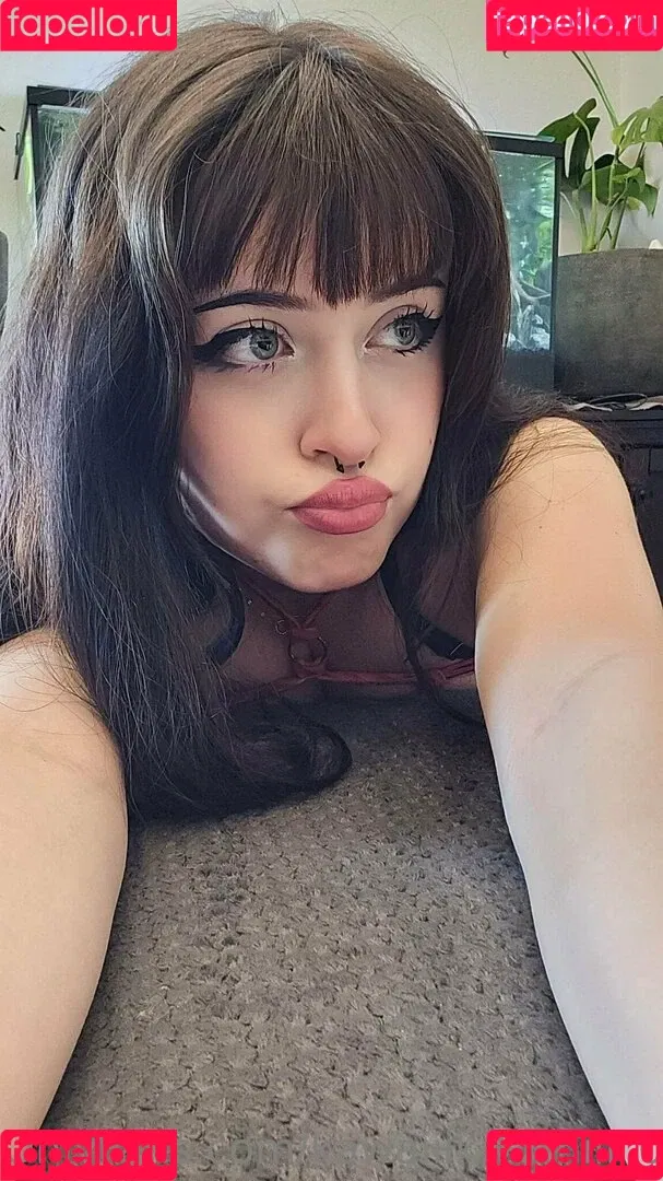 Rue Hernandez Onlyfans Photo Gallery 