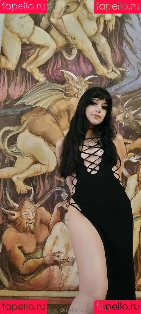 Rue Hernandez Onlyfans Photo Gallery 