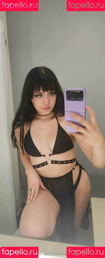 Rue Hernandez Onlyfans Photo Gallery 