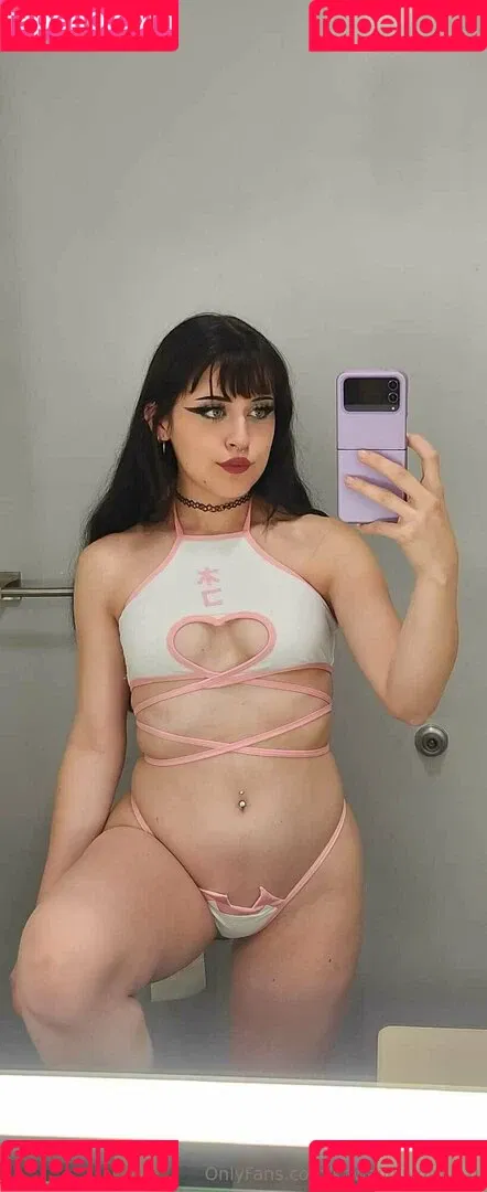Rue Hernandez Onlyfans Photo Gallery 