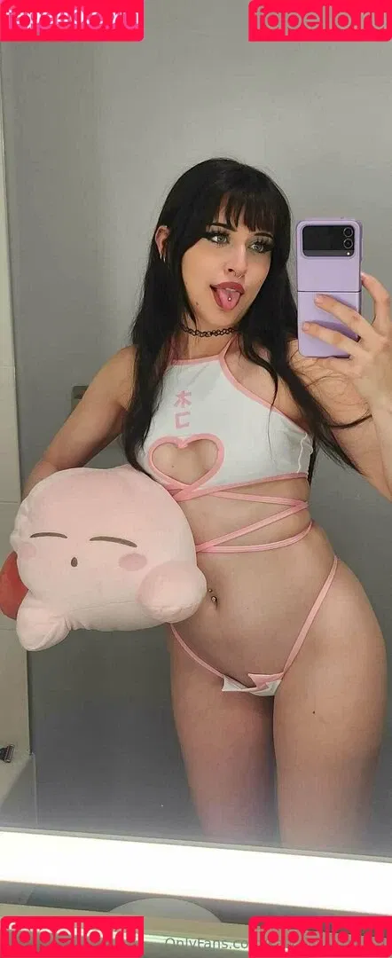 Rue Hernandez Onlyfans Photo Gallery 