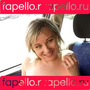 Czech Bitch Onlyfans Photo Gallery 