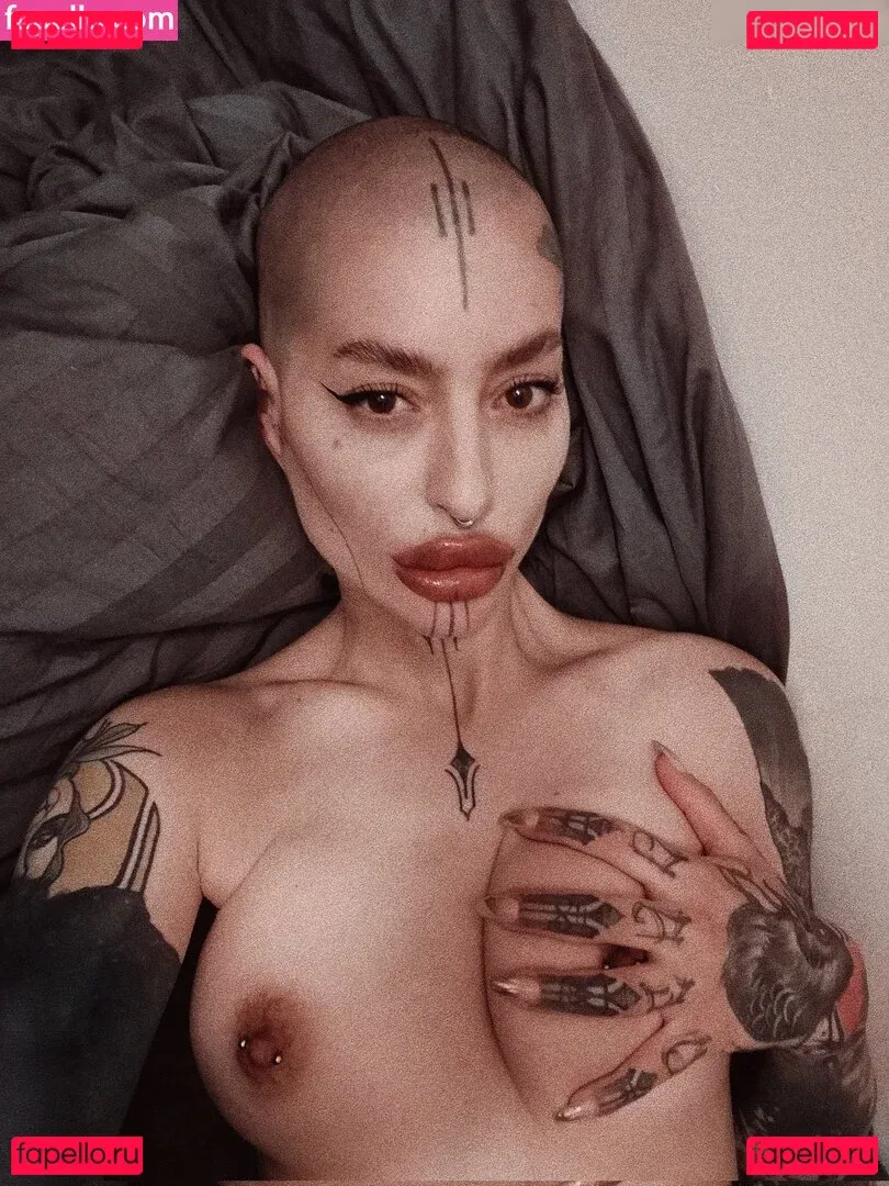 Lisbeth Nygma Onlyfans Photo Gallery 