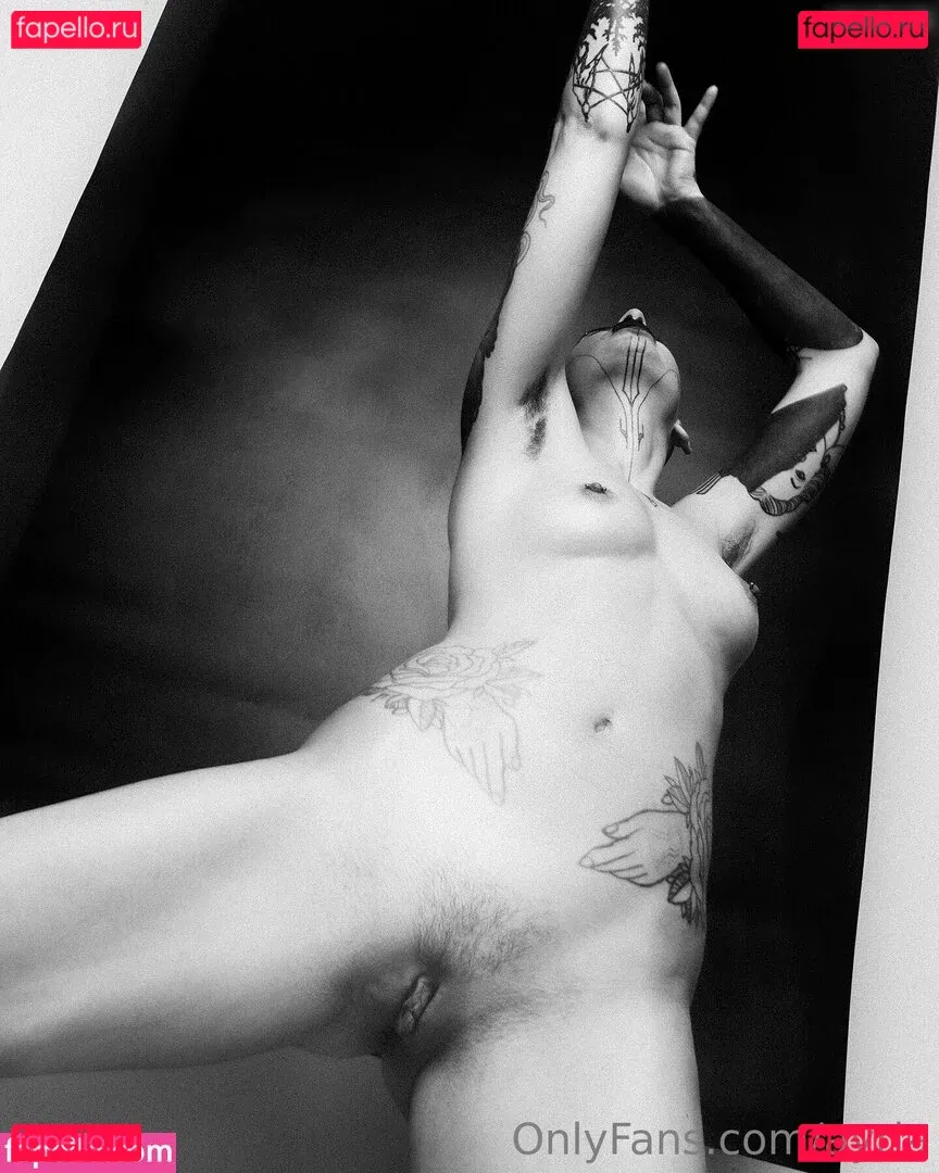 Lisbeth Nygma Onlyfans Photo Gallery 