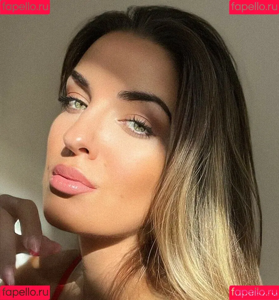 CARA Loves Lingerie Onlyfans Photo Gallery 
