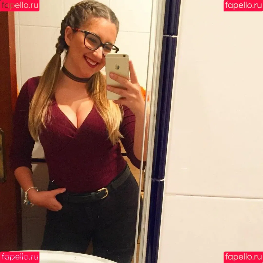 Alba Guerrero Onlyfans Photo Gallery 
