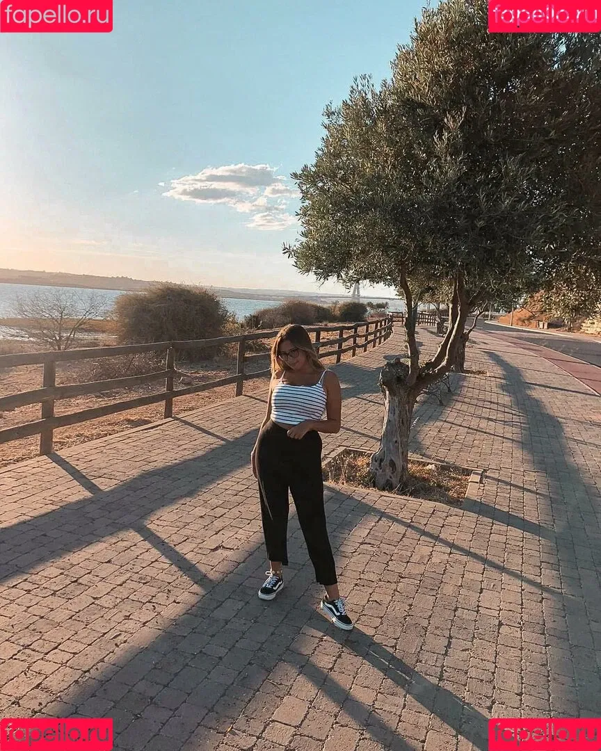Alba Guerrero Onlyfans Photo Gallery 