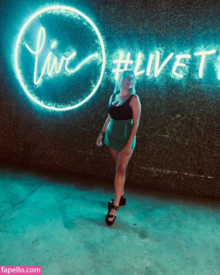 Alba Guerrero Onlyfans Photo Gallery 