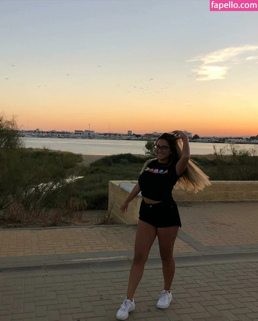 Alba Guerrero Onlyfans Photo Gallery 