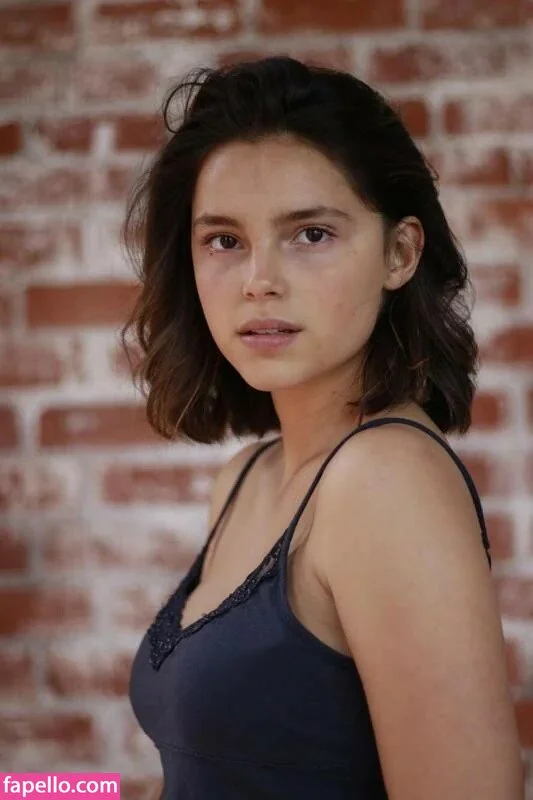 Inde Navarette Onlyfans Photo Gallery 